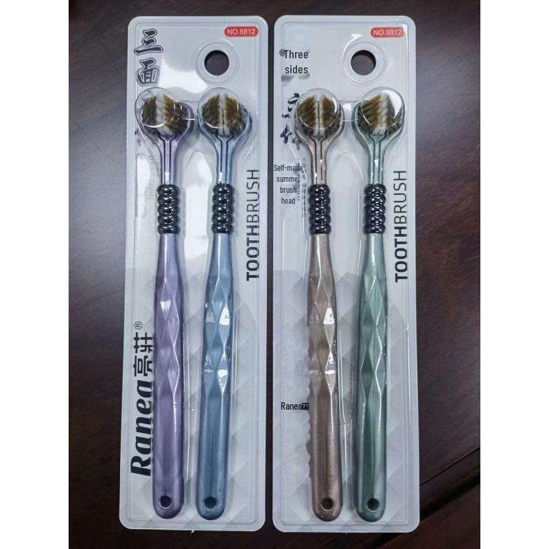 

Зубная щетка Garnier U-образной формы с тремя мягкими щетинками для чистки десен и языка в домашних условиях Two