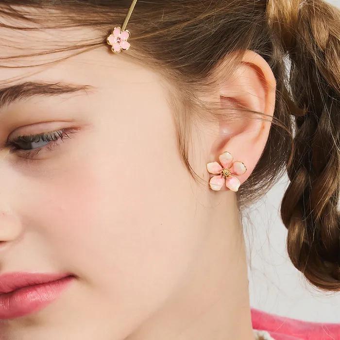 Coco Dewey Flower Earrings