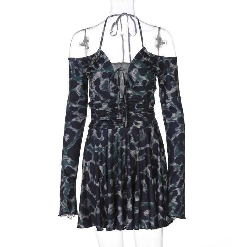 

Сексуальное уличное платье с глубоким V-образным вырезом и короткими плиссированными рукавами M цветной печати леопарда