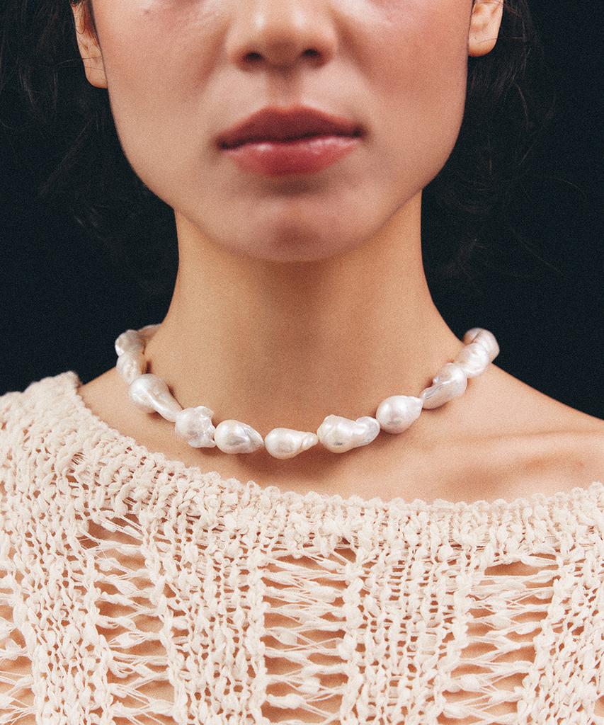 Lowool Queen Pearl Necklace