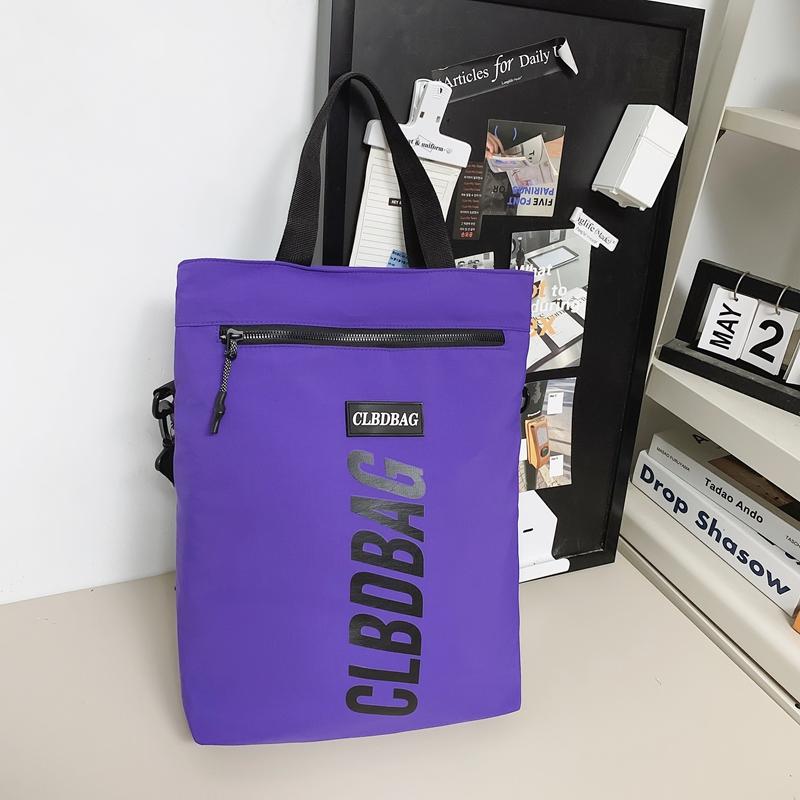 Мужской рюкзак с буквенным принтом — фото 15