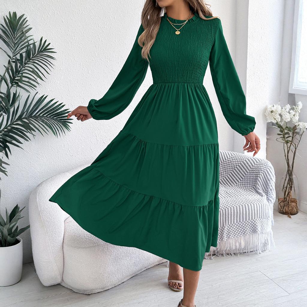 Women's Fashionable Color Round Neck Long Sleeved Loose Dress With A Large Display