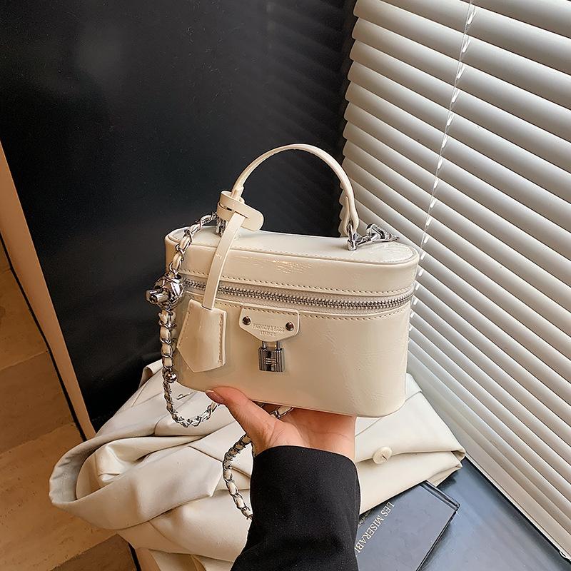 Niche fashion versatile handbag small bag women's 2025 summer chain bucket bag single shoulder messenger box bag