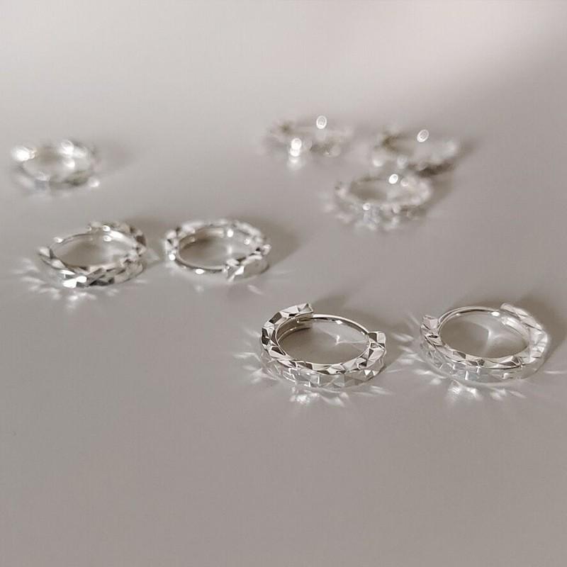 S999 Sterling Silver Carved Ear Studs: Sparkling, Simple Luxury Hoops for Women, Sweet & Cool Style Pure Silver Earrings