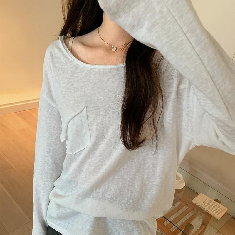 U-neck White Lazy Loose Long-sleeved Top for Women In Autumn New Sexy Slightly See-through Blouse with Bottoming Shirt