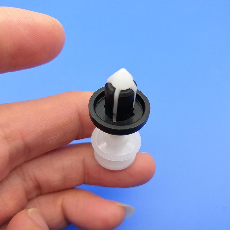 Honda/Acura Door Pillar Trim Clip for URV, Civic, CR-V, Avancier, Breeze, CDX, MDX, RDX