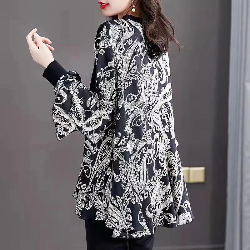 Autumn Long-sleeved Women's Tops Round Neck Printed Fashionable Middle-aged Plus Size Bottoming Shirts for Women