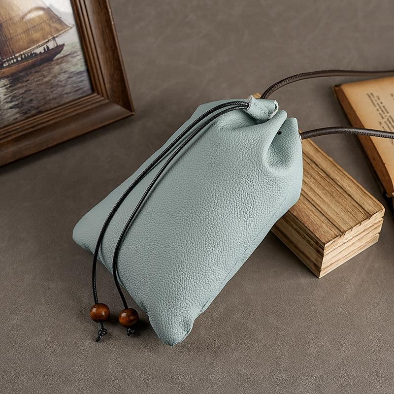 Drawstring Bundle Single Shoulder Messenger Bag First Layer Cowhide Lucky Bag Storage Wallet Mobile Phone Bag Genuine Leather Universal Water Cup