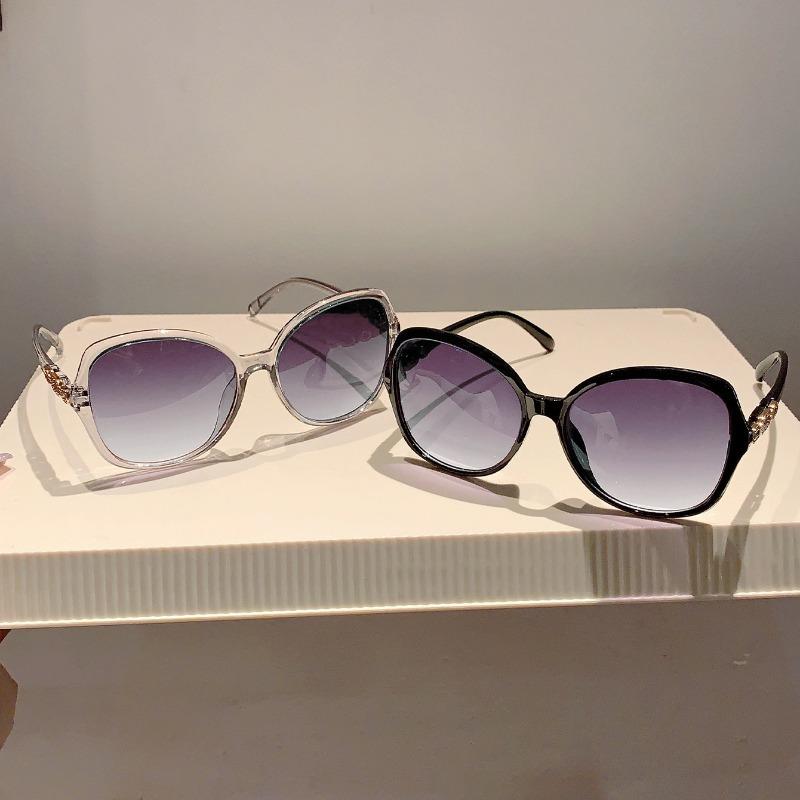non-polarized Women Oversized Sunglasses New In Vintage Round Gradient Outdoor Shades Travelling Hiking Eyewear