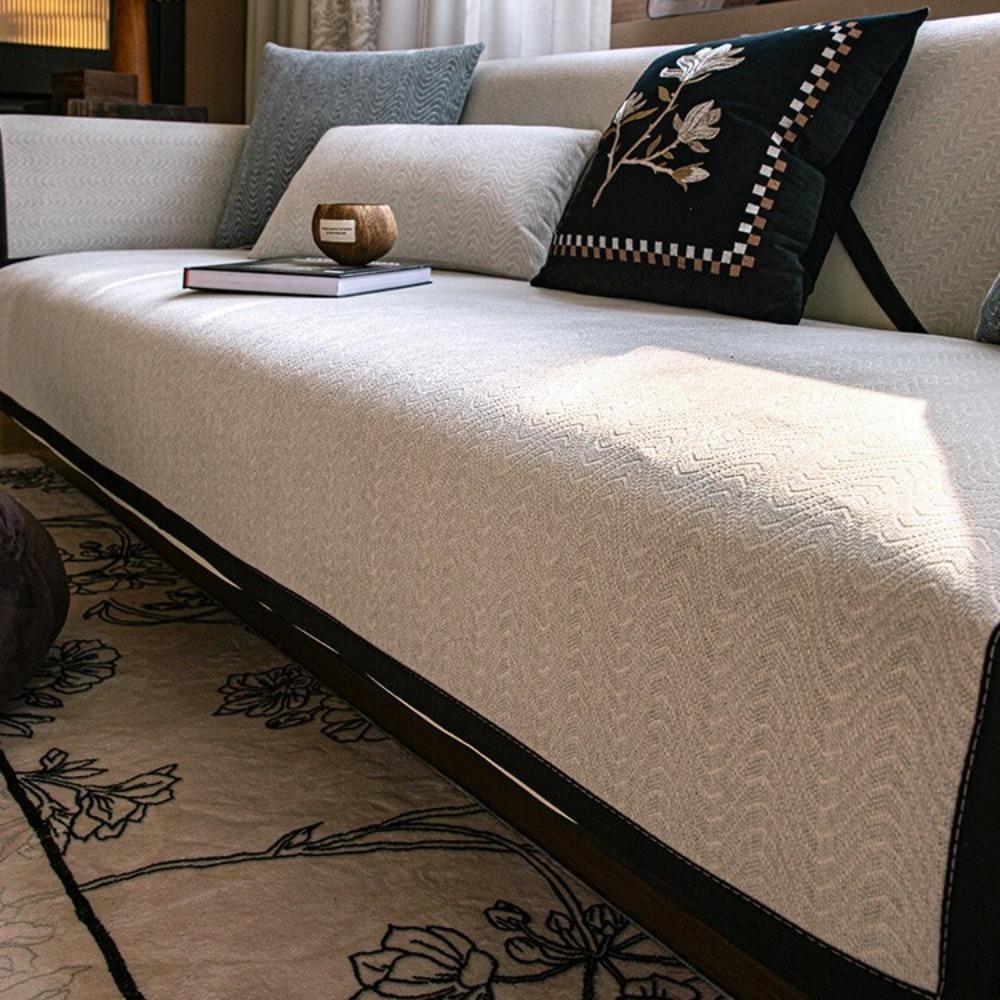 

Chenier sofa cushion is universal in all seasons 2024 new light luxury high-end dust-proof and non-slip all-inclusive anti-cat scratch seat cushion 70*70cm