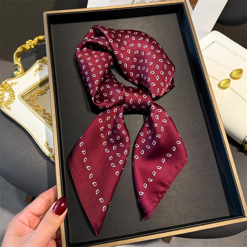 New Silk Square Scarf Women Retro Paisley Cashew Print Neckerchief Female Foulard Head Hijab Hairband Soft Neck Bag Ribbon Satin