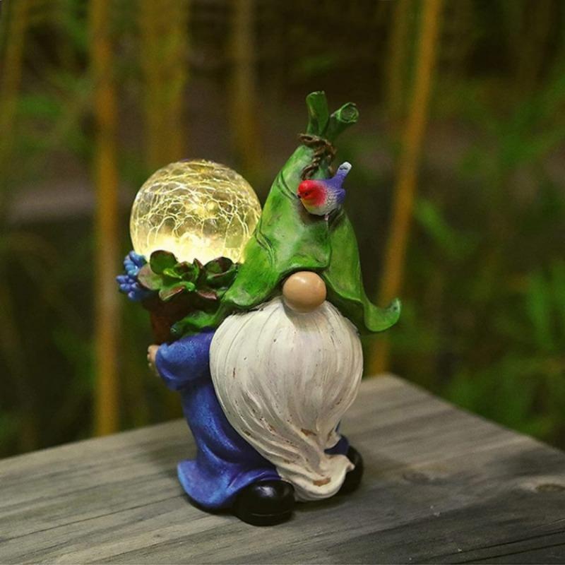 Outdoor Solar Garden Gnome Statue Garden Decoration Resin Crafts Gnome Dwarf Room Decorated Norse Style Sculpture Goddess Home