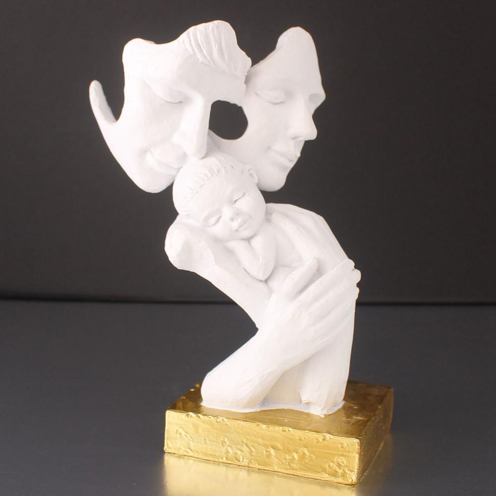 Home Decor Couple Statue Sculpture Decoration Figurine Resin Creative Figure for Valentine's Day Decorations Kissing Easter Hug