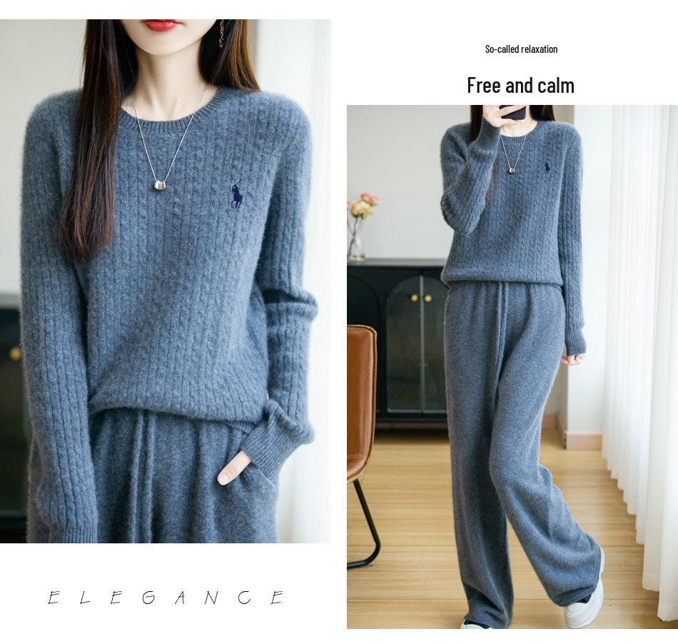 Women's Slim-Fit Wool Cable Knit Sweater - Autumn/Winter Collection