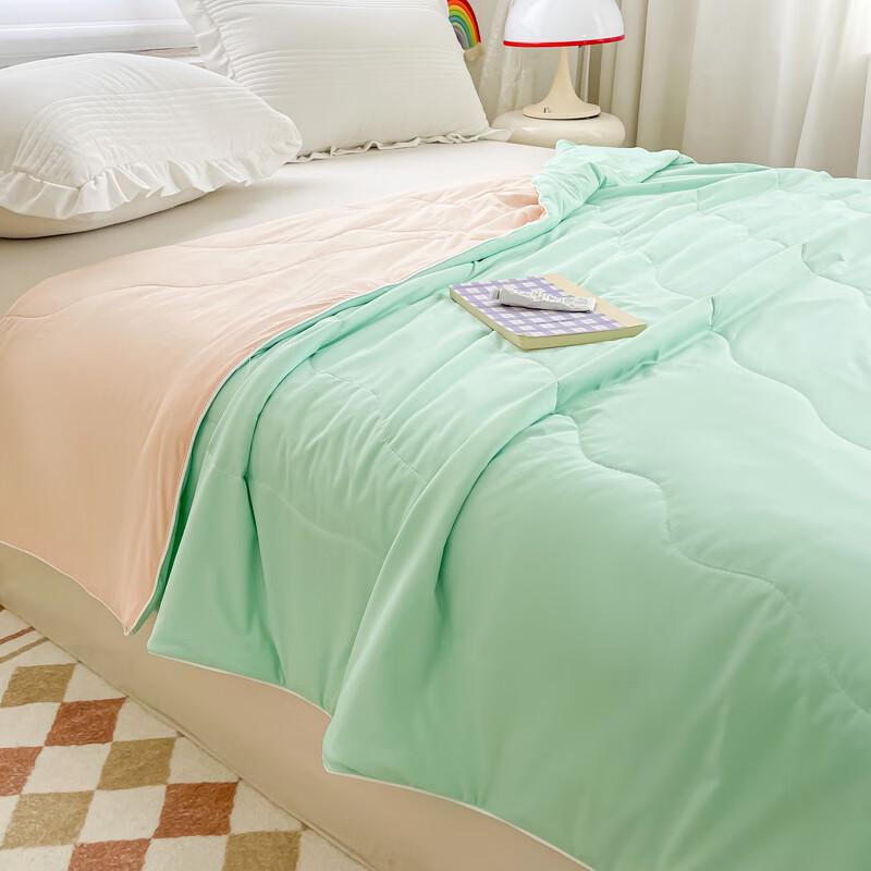 KUUP Cloud Summer Quilt