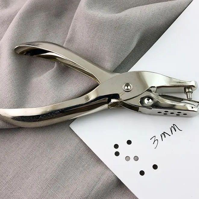 Student Loose-Leaf Handheld Mini Hole Puncher
