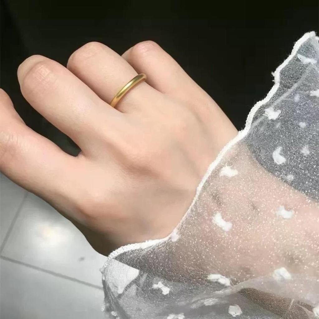 Women's High-End 18K Gold Titanium Steel Index Ring - Shiny Plain Band, Perfect Gift for Girlfriend