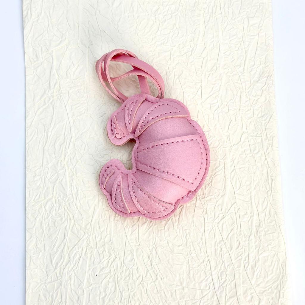 Cross-border Simulated Leather Leather Handmade Croissant Bag Buckle Pendant Pendant Handmade Bag Pendant Factory Wholesale