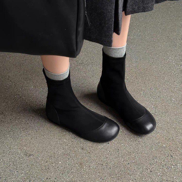 Flat-bottomed commuter sleeve splicing thin suede short boots women show thin boots round head Martin simple autumn and winter temperament