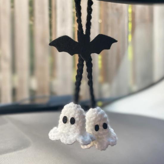 1 Pair Cartoon Ghost Pendant Crochet Car Mirror Hanging Accessories with Lanyard Easy To Hang Halloween Hanging Ornament