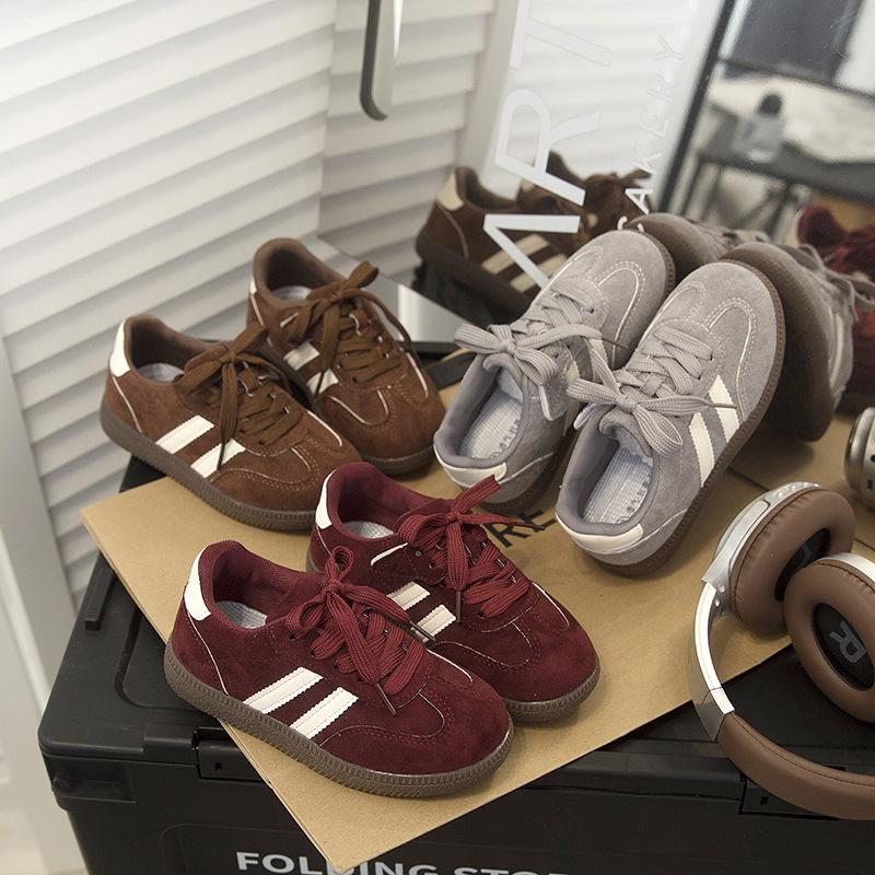 Children's moral training shoes 2025 spring and autumn new boys and girls soft baseplate shoes large, medium and small children versatile sports shoes