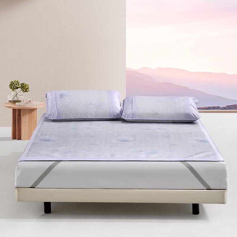 

Mercury Home Textiles Summer Night Gardenia Ice Silk Cooling Mat Set