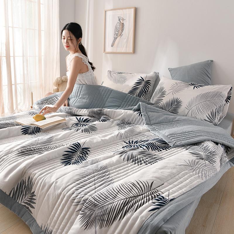 Light Luxury Cartoon Blanket Kawaii Sofa Towel Summer Cool Quilt Single Double Nap Cover Cotton Blanket Bedspread Soft Bed Sheet