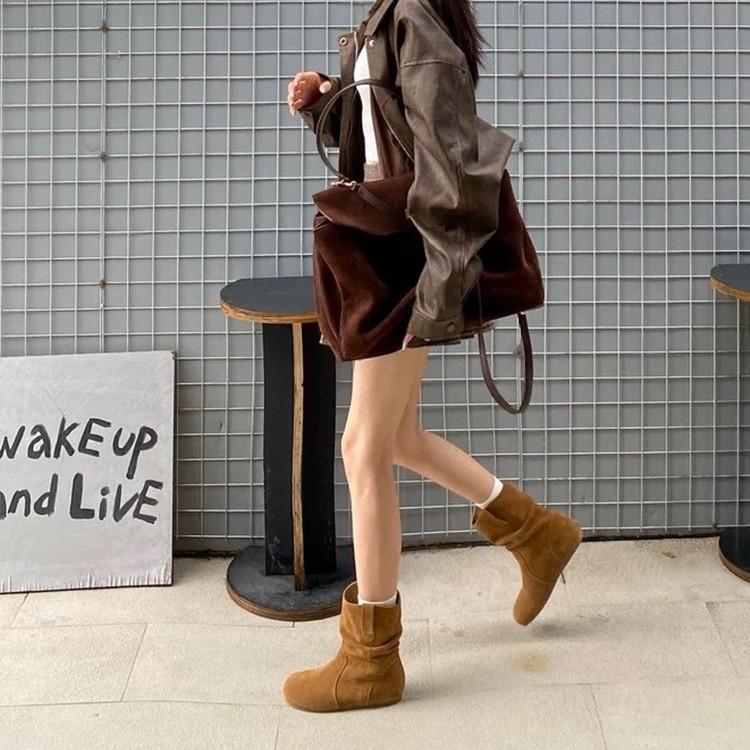 Blue Cabinet Edition~ Inner Height Increasing Retro Short Boots Women's 2025 Autumn and Winter Western Martin Boots Round Head Short Boken Stacking 