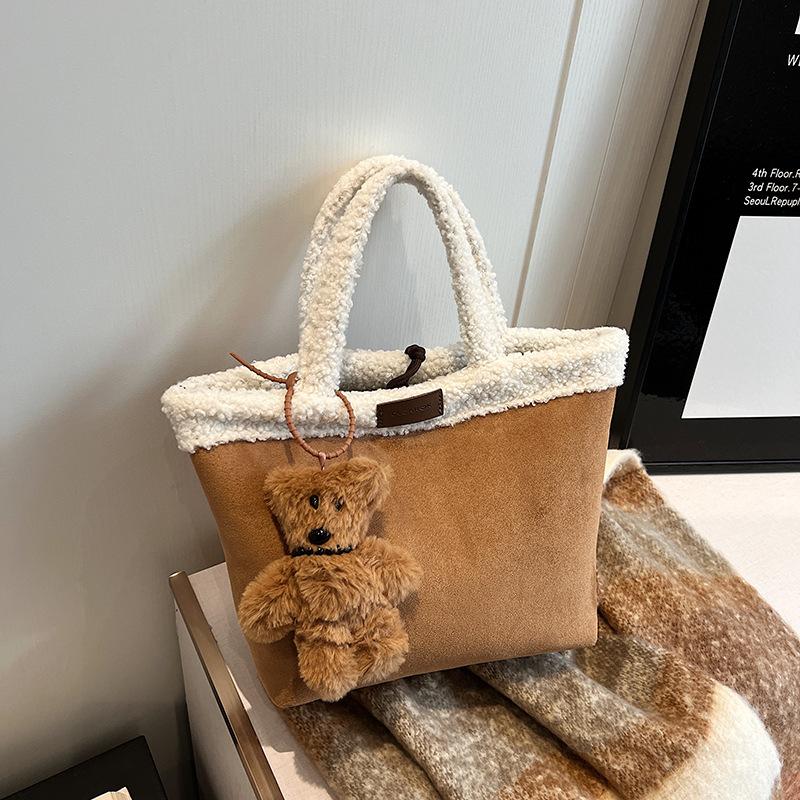 Korean Version Ins Niche Design Retro Handbag Trendy Fashion Casual Vegetable Basket Bag Imitation Lamb Wool Tote Bag
