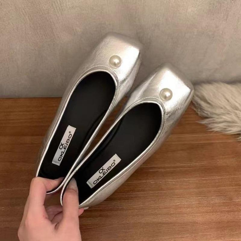 

Fashion Women s Fashion Flat Shoes Spring New Square Head Shallow Mouth Pearl Soft Sole Delivery Wear-resistant Single Shoes 35
