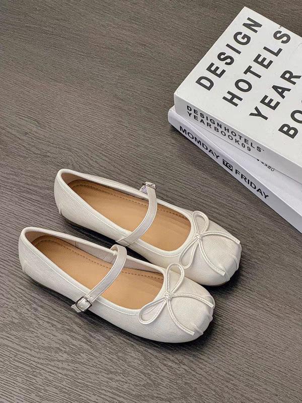 

Sheepskin version! Single shoes 3cm heightening version shallow mouth Mary Jane shoes women s French ballet shoes 2025 new 40