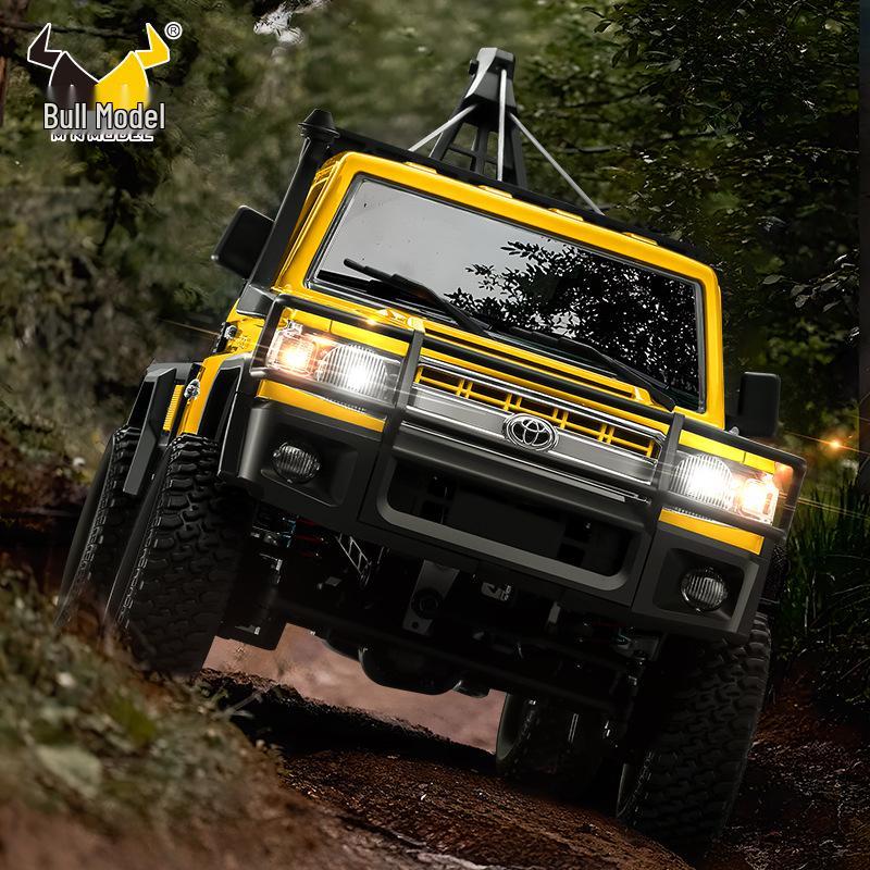 1:12 MN-82T RC 4WD Climbing Car – Full-Scale Remote Control Toy