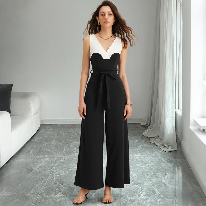 Женский приталенный комбинезон однотонный без рукавов элегантный повседневный летний ромпер S чёрный