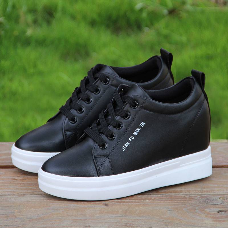 Breathable Inner Height Increase Little White Shoes 2025 New White Platform Spring and Summer Versatile Women's Travel Shoes Casual Sports Shoes