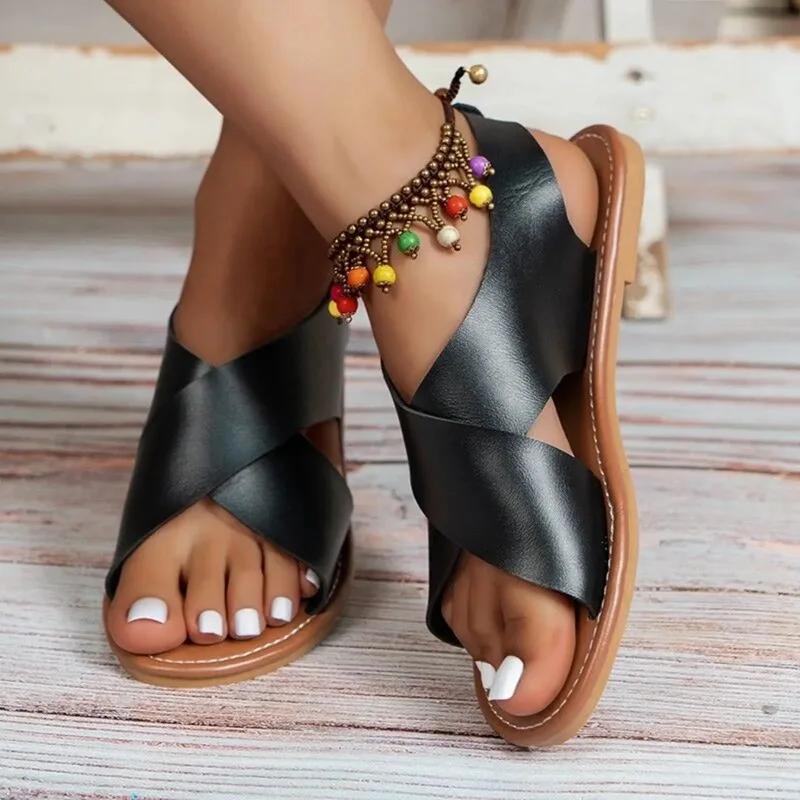 2024 Summer Fashion New Women Leather Flat Clip Toes Sandals Solid Versatile Simple Casual Shoes Female Chic Lightweight Shoes