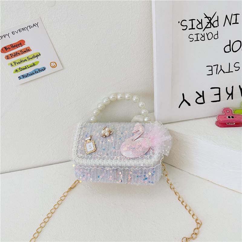 Trendy Kids Crossbody Bag With Stylish Pearl Handle And Fashionable Animal Design For Girls