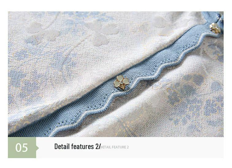 Women's Ice Silk Summer T-Shirt: Chic Short-Sleeved Blouse for Middle-Aged Moms (40-50+).