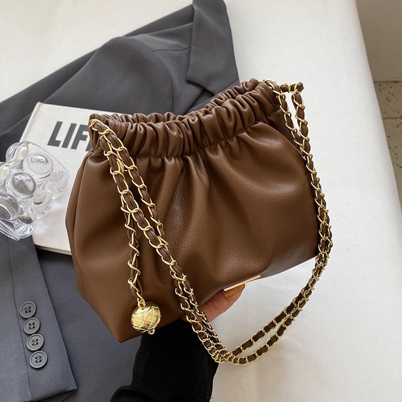 Premium Retro Versatile Bucket Bag Fashion Niche Chain Bag Women'S Shoulder Messenger Commuter Bag