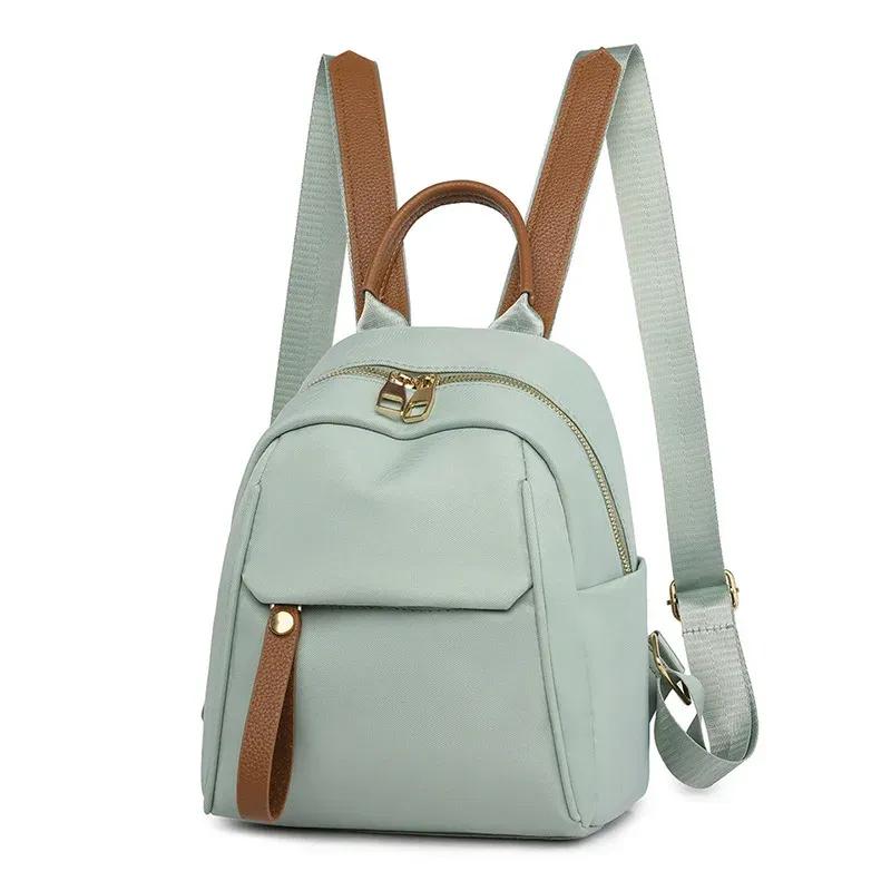 New Fashion Women's Casual Lightweight Small Student School Bag Backpack with Large Capacity and High-end Feel for Women