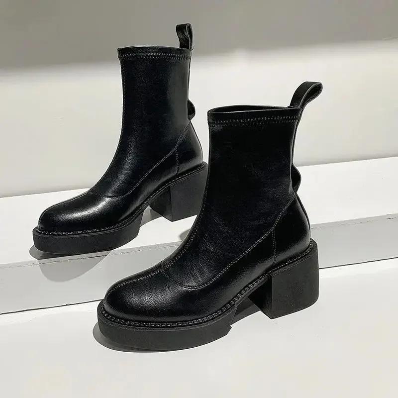 Fashion Ankle Boots for Women Black Round Toe Heeled Very High Heels Booties Sale Y2k Chic and Elegant Autumn Footwear Woman Short Shoes