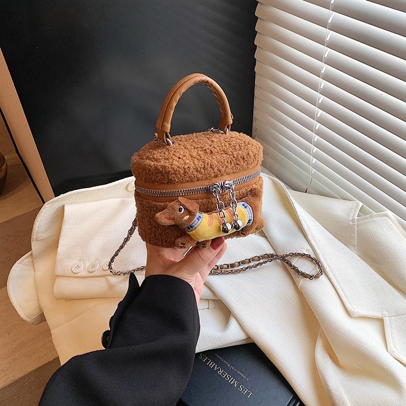 

Нишевая сумка из пушистой овчины, женская новая осенне-зимняя универсальная сумка-мессенджер, мини-пушистая сумка коричневый