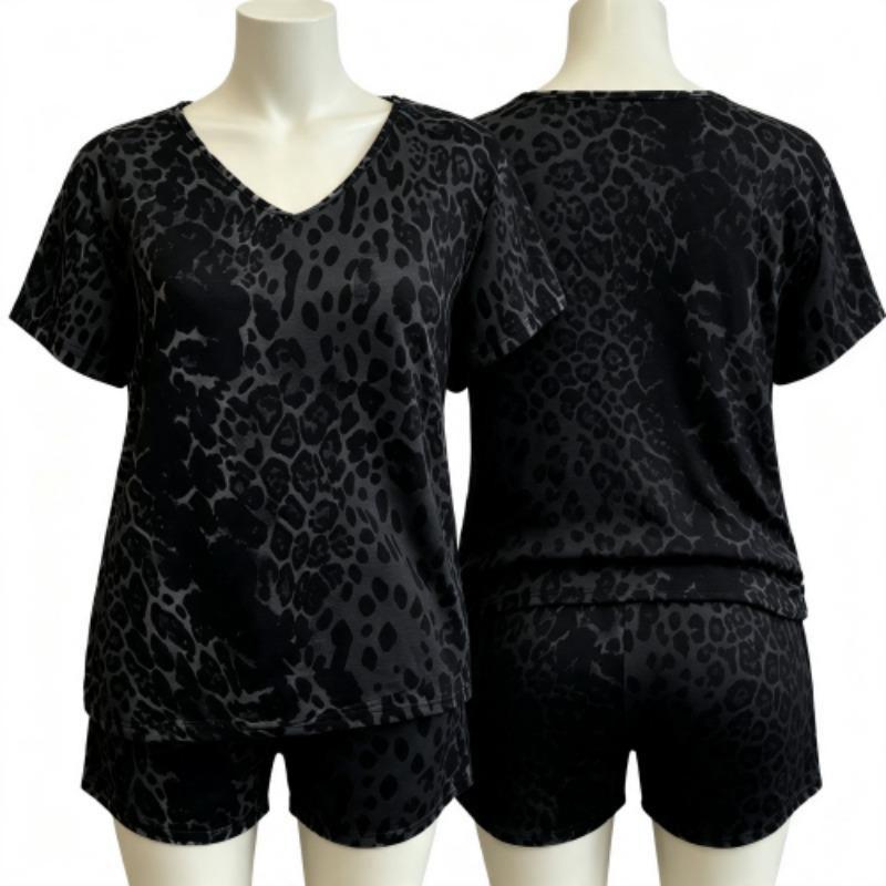 Summer European Streets Leopard Style Printed V-Neck Short Sleeved T-Shirt And Shorts Set Women's and Men's T-shirt Shorts Set