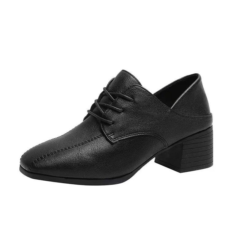 Coarse heel British style small leather shoes women's 2025 autumn new square head retro college style lace-up student medium heel single shoes