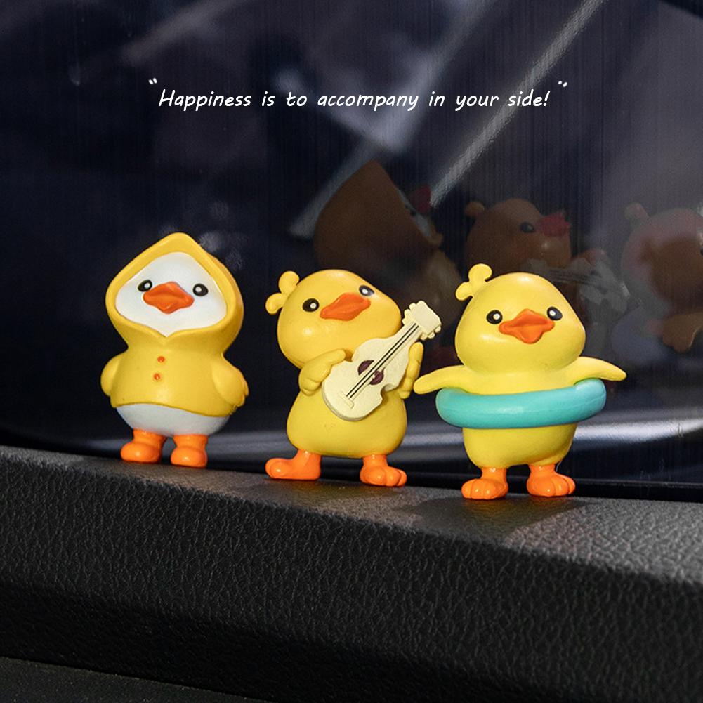 6Pcs Car Ornaments Interior Dashboard Set Cute Yellow Duck Miniature Figurine Cartoon Penguin Umbrella Animal Auto Decoration