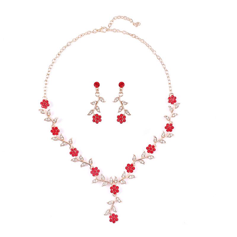 European & American Vintage Plum Blossom Necklace Set with Colored Diamonds