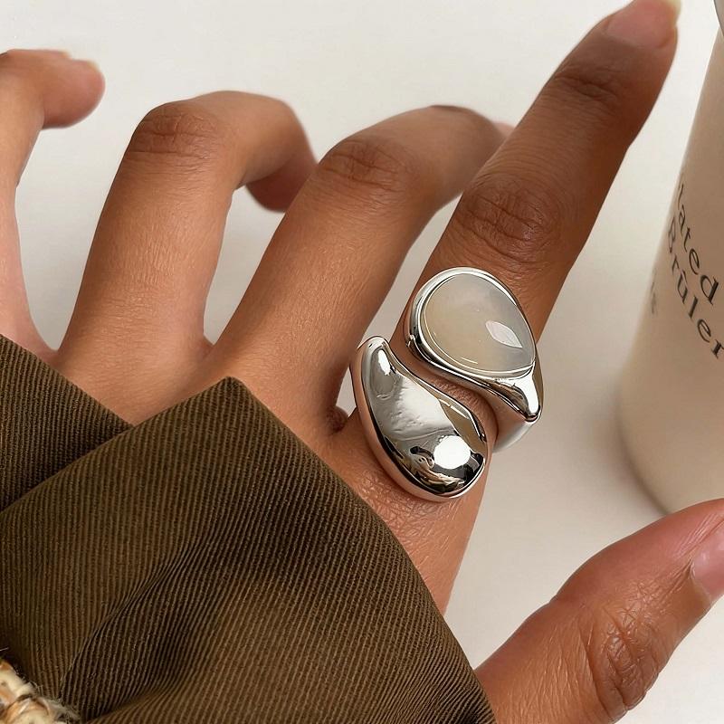 Exaggerated Irregular Water Drop Open Rings for Women Men Minimalist Transparent Crystal Chunky Finger Ring Jewelry Gifts