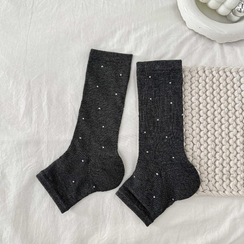 Spring and Summer Stocking Pile, Dotted Stockings, Foot-pushing Leg Stockings, Mid-calf Socks, Simple and Versatile, Breathable, Thin Socks
