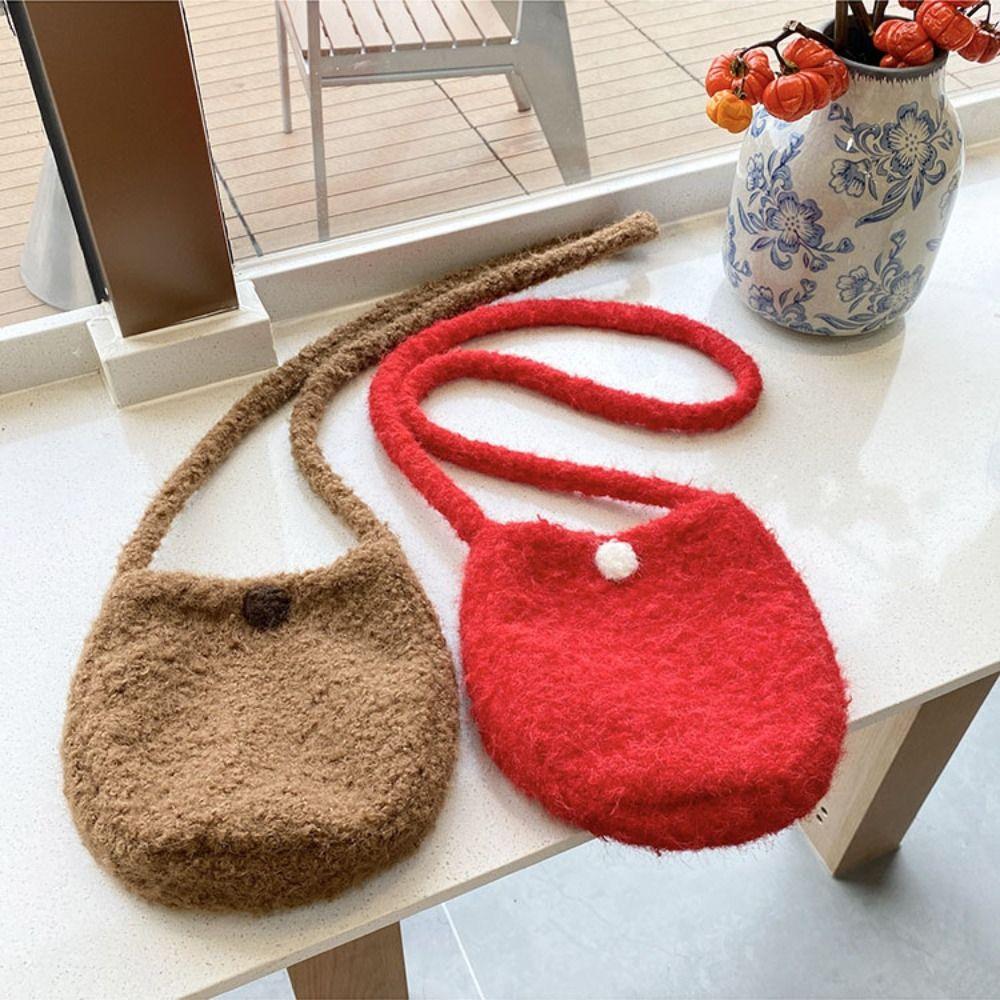 Soft Women Bucket Bag Sweet Winter Shoulder Bag Fashion Plush Crossbody Bag  Travel