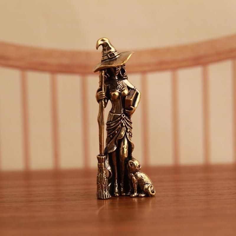 1Pc Retro Beautiful Wizard Characters Figurines Brass Magic Small Statue Desktop Decoration Crafts Home Ornament