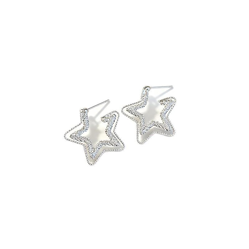 Korean Starry Sky Earrings: Sparkly Five-Pointed Star Studs, Light Luxury with a Unique Niche Feel for Women